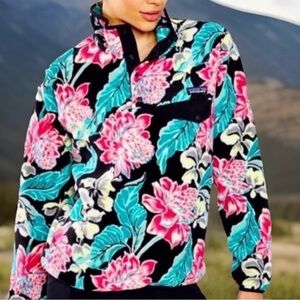 Special edition Patagonia Synchilla Manoa Floral Hawaiian Snap-T fleece pullover